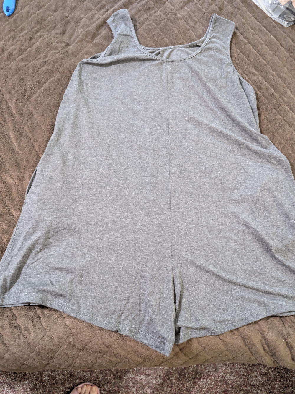 Women’s Grey Sleeveless Knit Shorts Romper